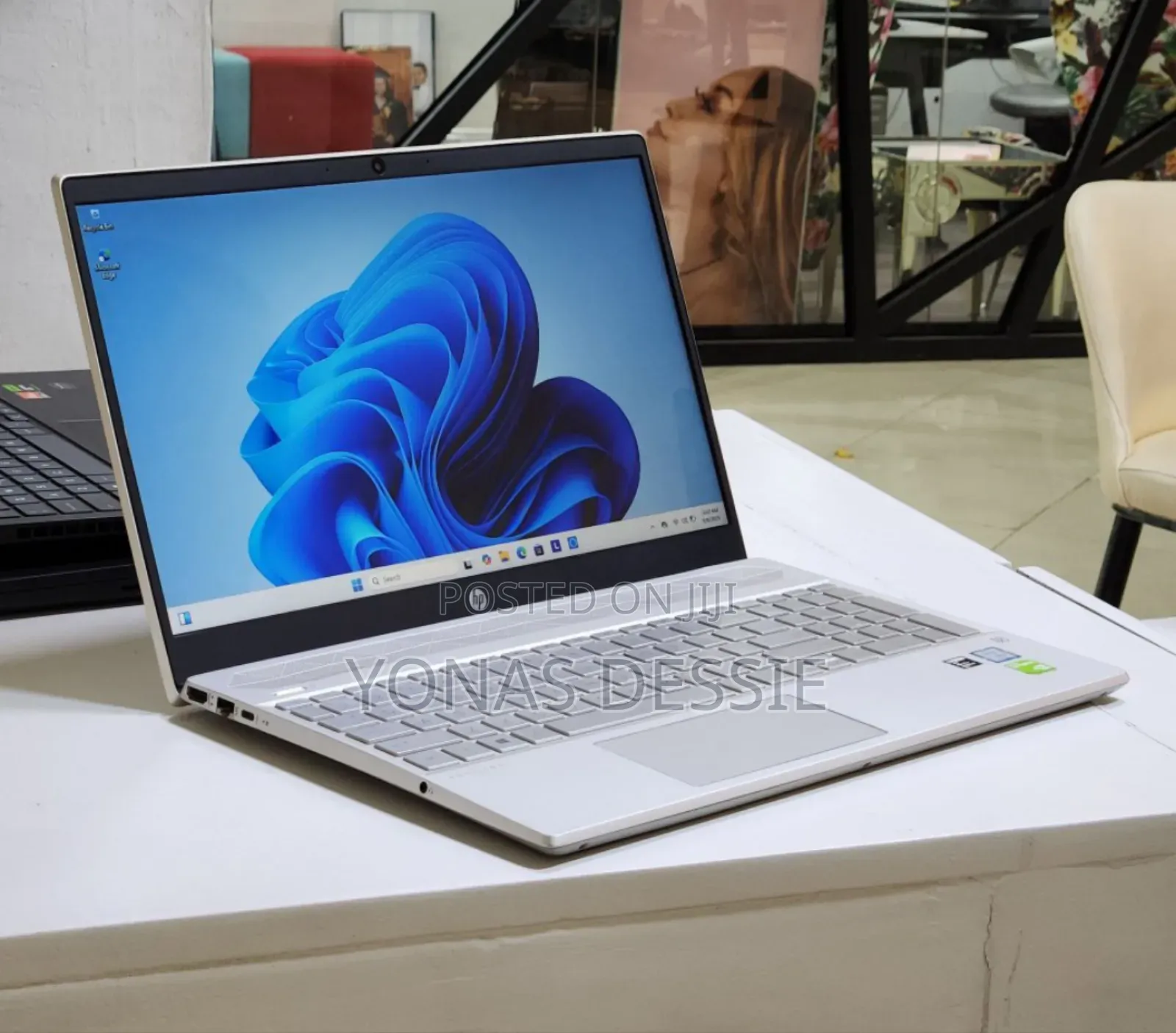 New Laptop HP Pavilion 15 8GB Intel Core I5 HDD+SSD 1T