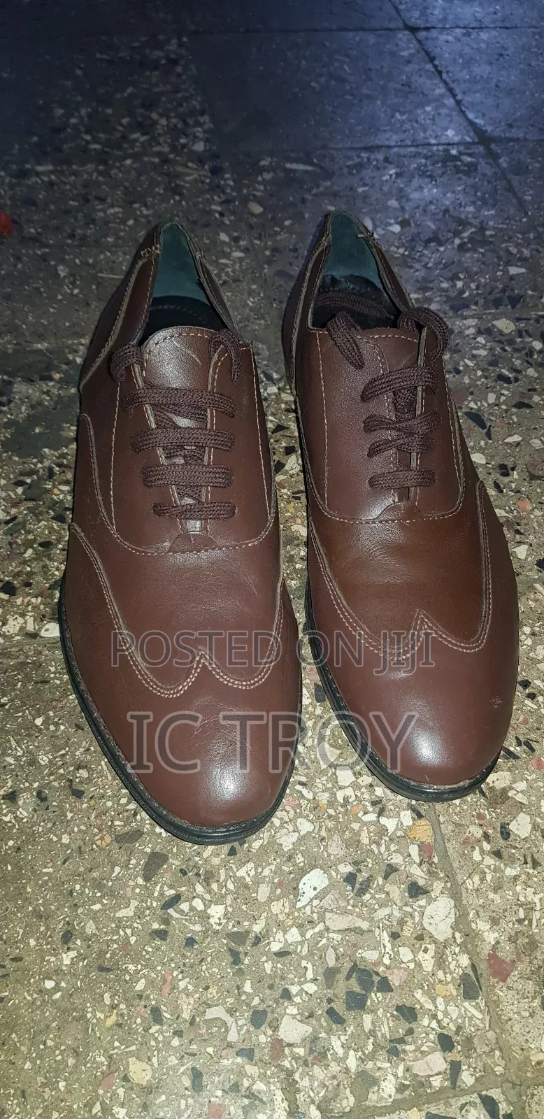 Brogue Shoes [ቆዳ]