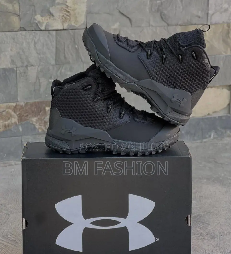 Under Armour Ua Post Canyon Mid Waterproof Men's Boots
