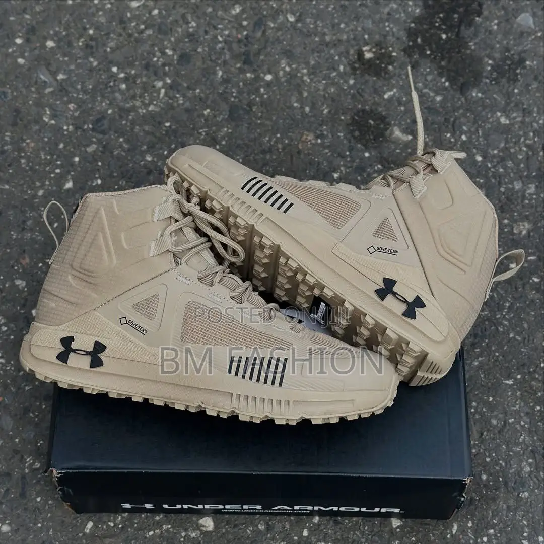 Under Armour Canyon Mid Men's Casual