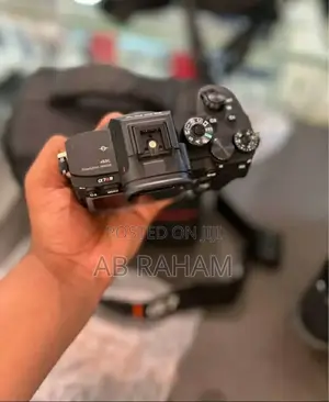 Photo - Sony A7r 4 Only Body Brand New With Full Accessories