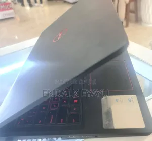 New Laptop Dell Inspiron 15 5577 16GB Intel Core I7 SSD 128GB