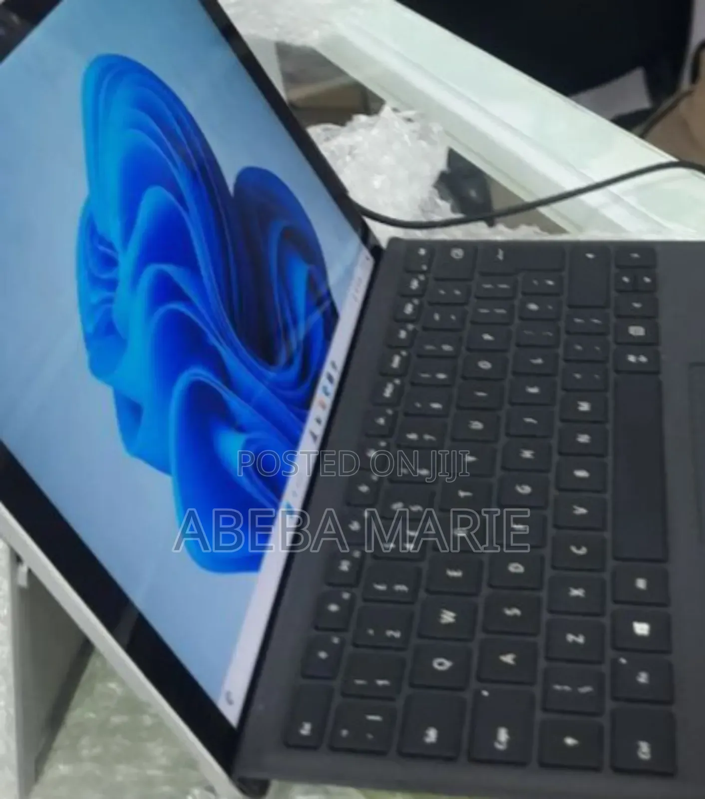 New Laptop Microsoft Surface Pro 4 8GB Intel Core I5 SSD 256GB