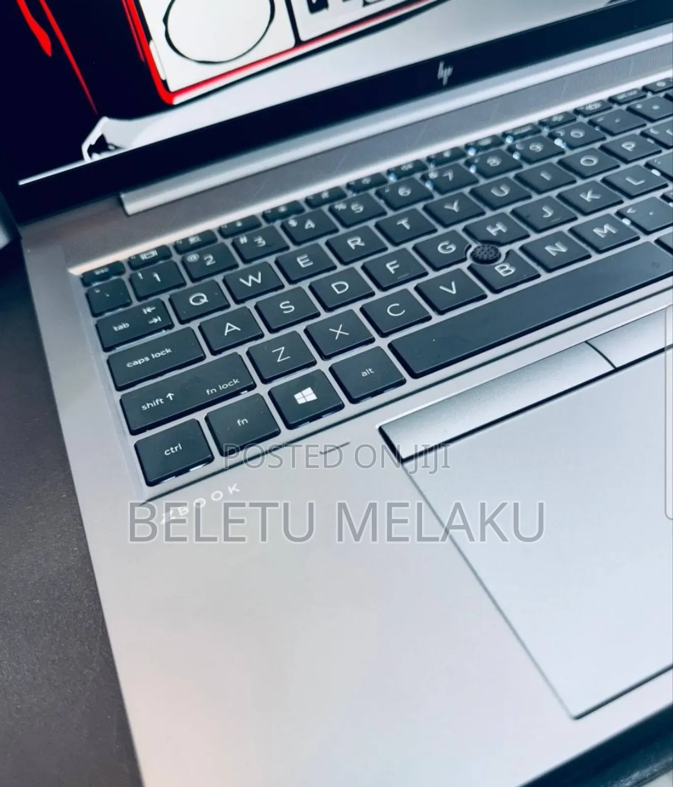 New Laptop HP ZBook Firefly G8 16GB Intel Core I7 SSD 1T