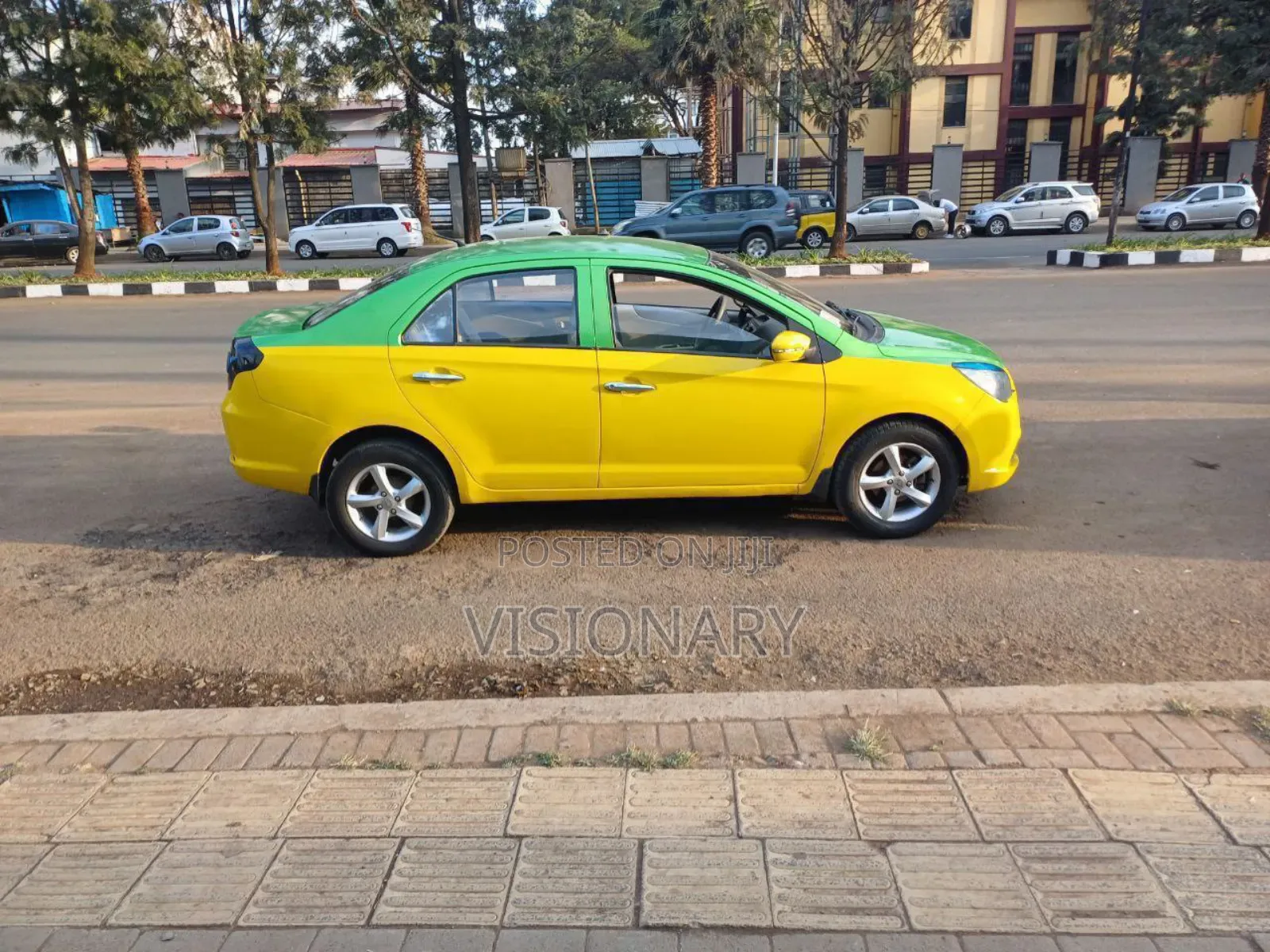 Lifan 530 2016 Yellow