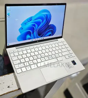 Photo - New Laptop HP Envy 13 16GB Intel Core I5 SSD 512GB