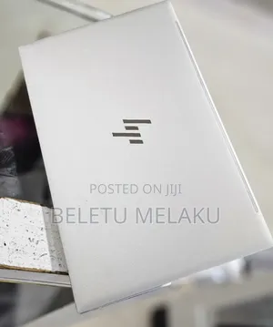 New Laptop HP Envy 13 16GB Intel Core I5 SSD 512GB