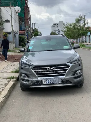 Photo - Hyundai Tucson 2020 Gray