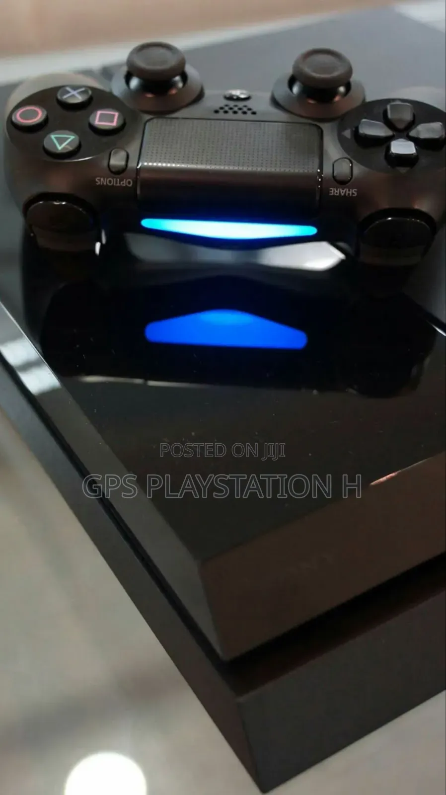 Playstation 4 Standard Model ጄልብሬክ የተደርገ