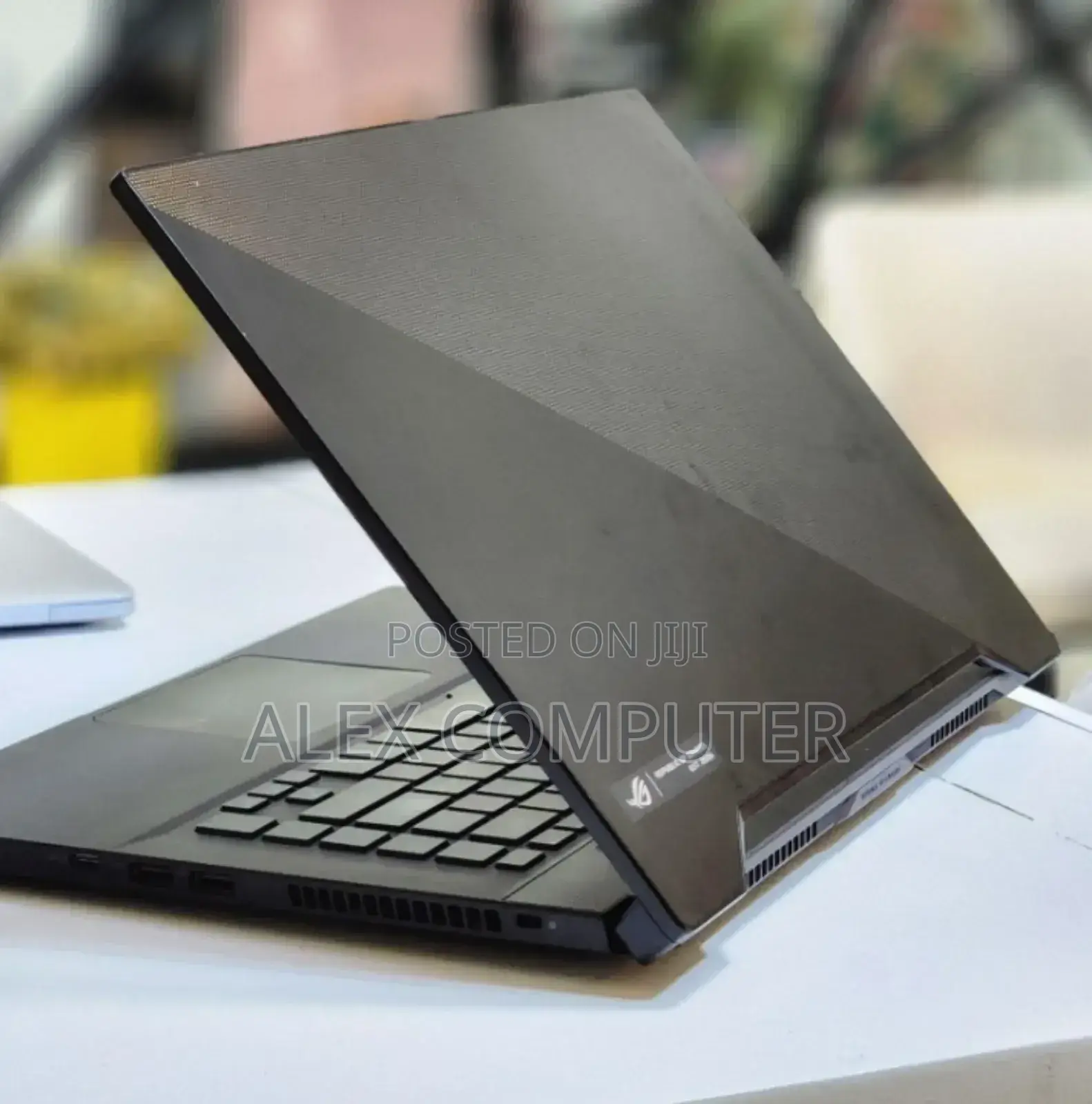 New Laptop Asus ROG Zephyrus G15 16GB Intel Core I7 SSD 512GB