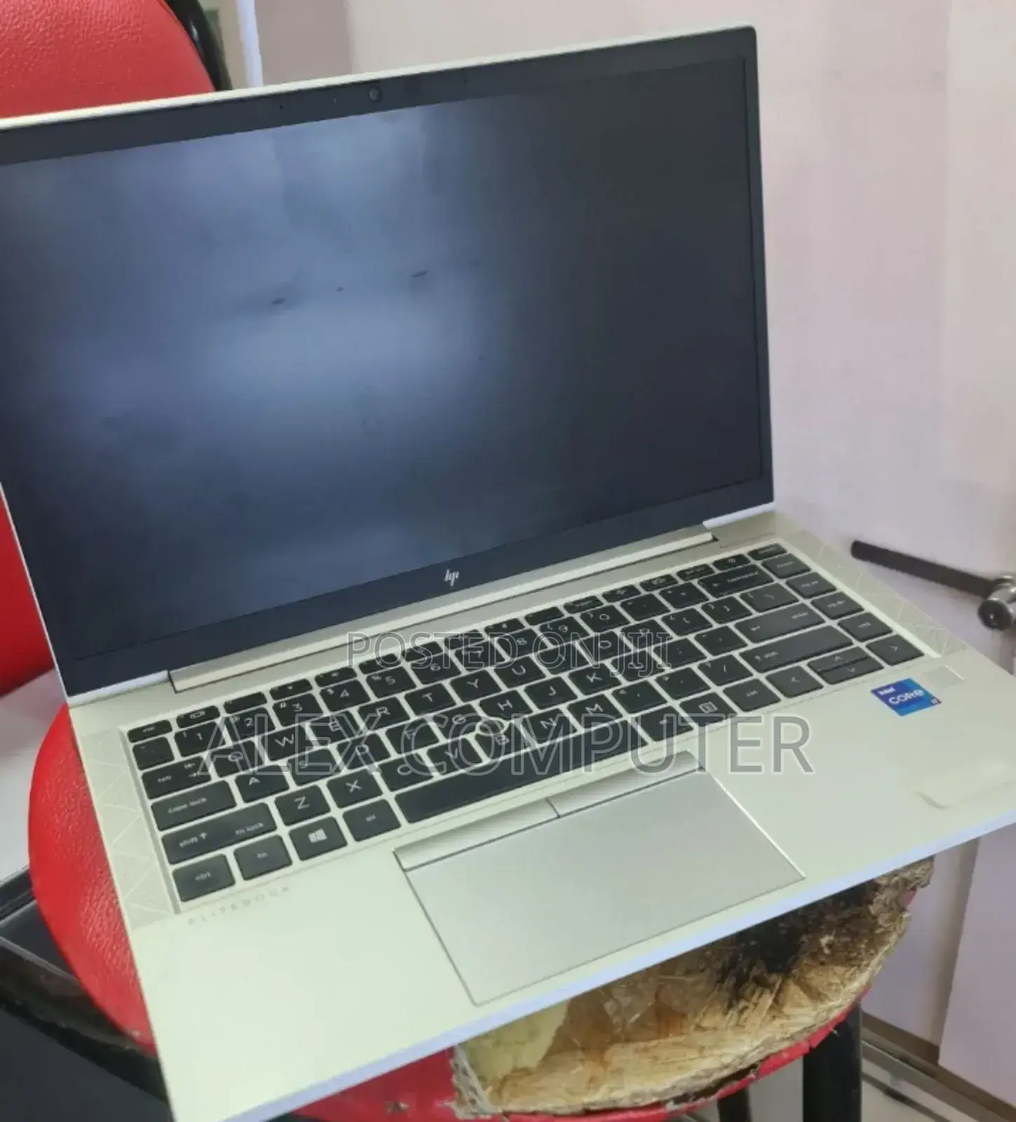 New Laptop HP EliteBook 840 G8 16GB Intel Core I7 SSD 512GB