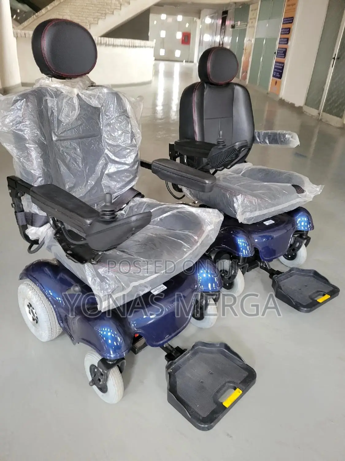 Chagre Wheelchair\Heavy Electric Wheelchair Upto 150kg Carry Capacity