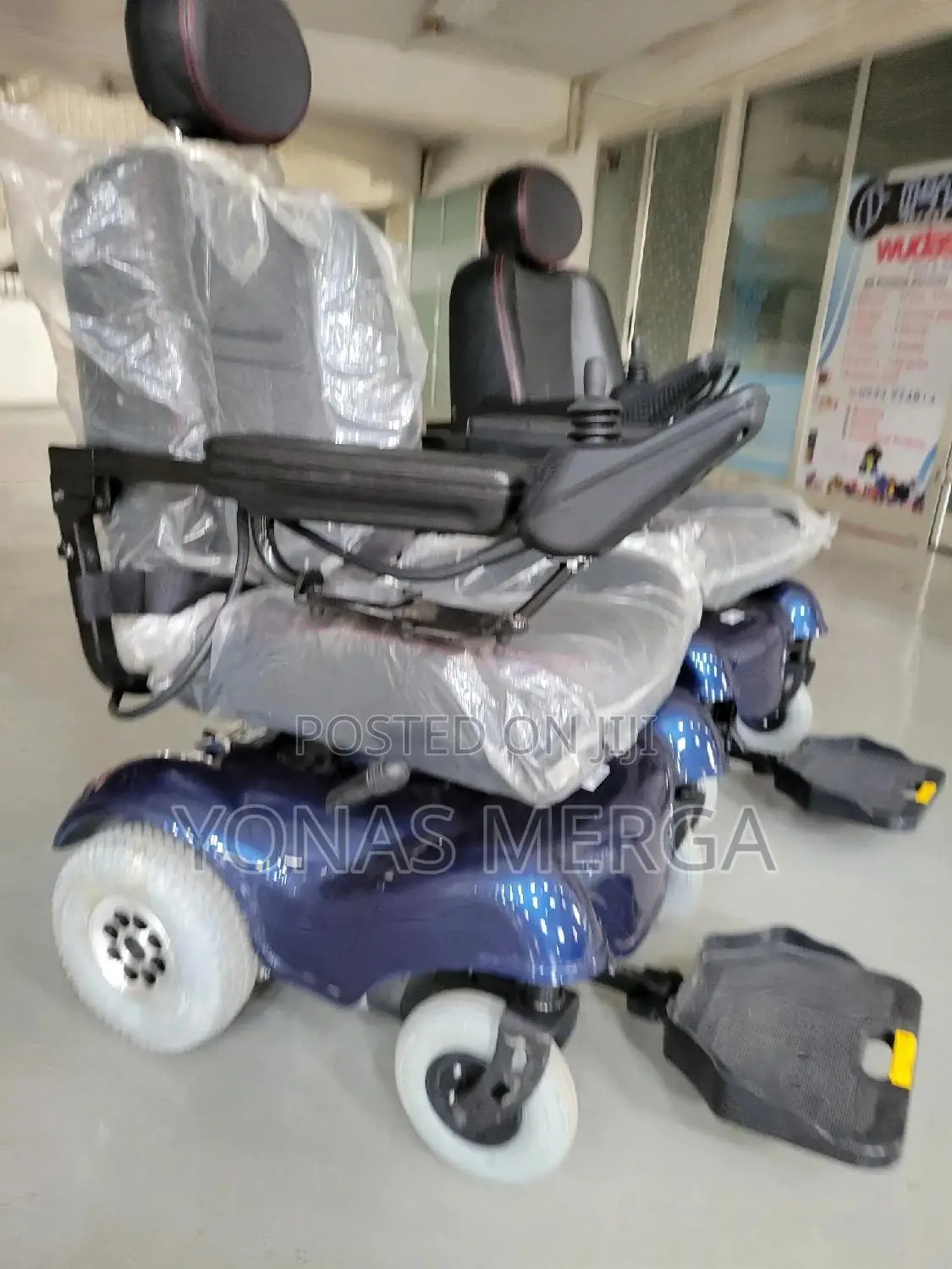 Electric Wheelchairع፪wheelchair%Extra-High Back Provide Great Comfort