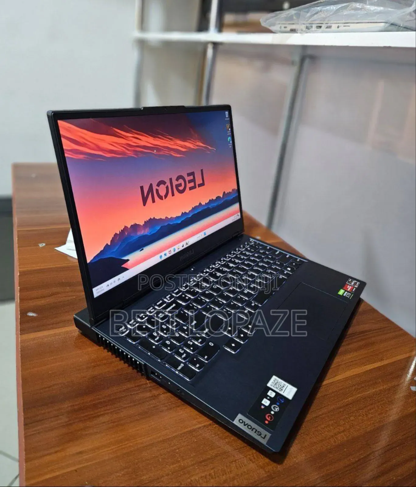 New Laptop Lenovo Legion 5 16GB AMD Ryzen 5 SSD 512GB