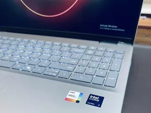 New Laptop Dell Inspiron 15 16GB Intel Core Ultra 7 SSD 1T