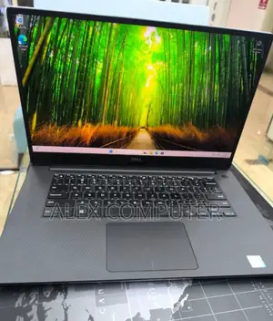 New Laptop Dell Precision 5540 32GB Intel Core I7 SSD 1T