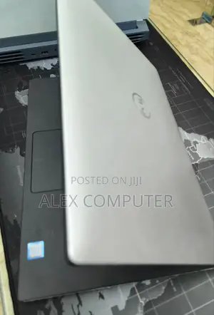 New Laptop Dell Precision 5540 32GB Intel Core I7 SSD 1T