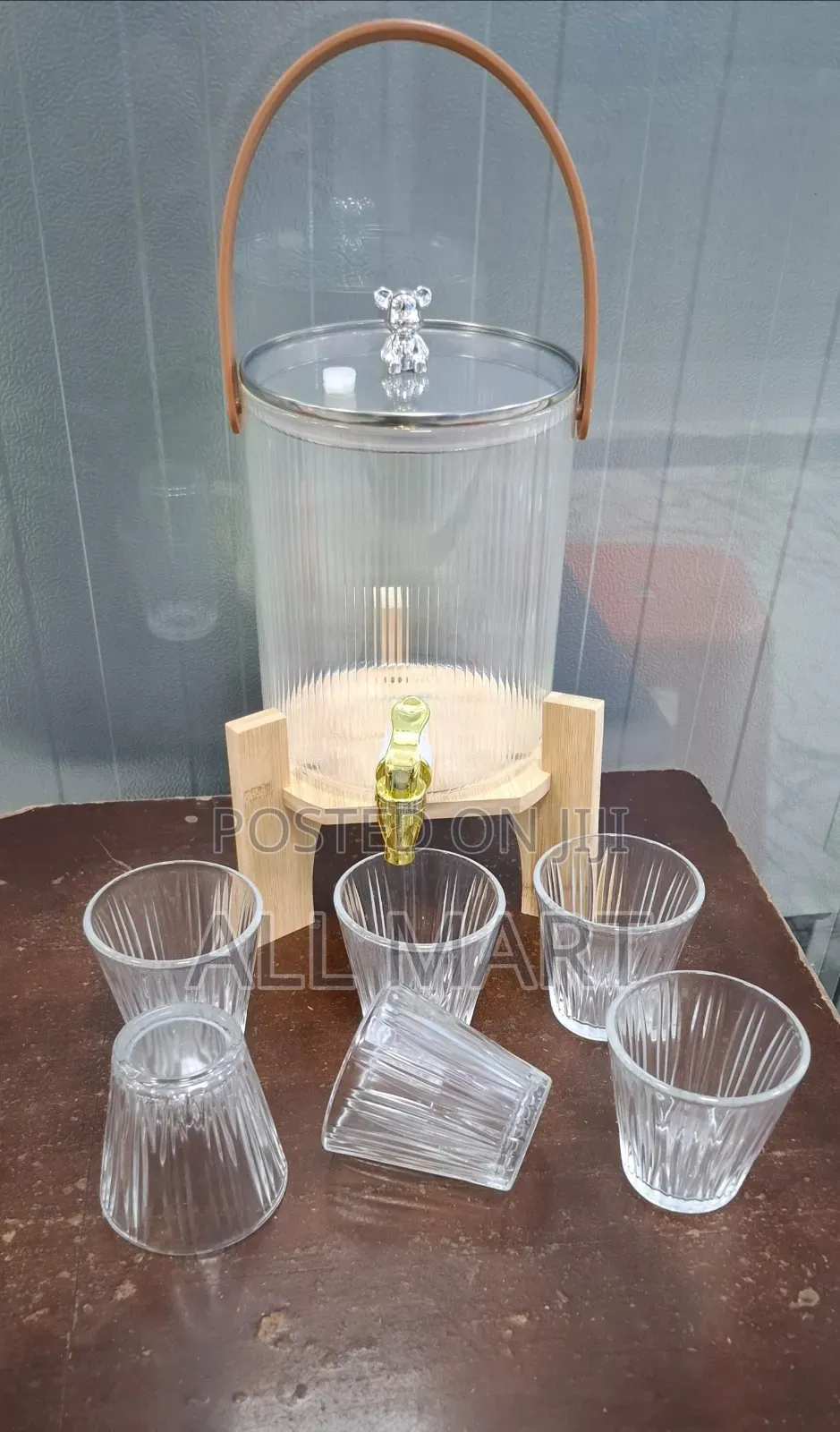 Dispenser With 6cups