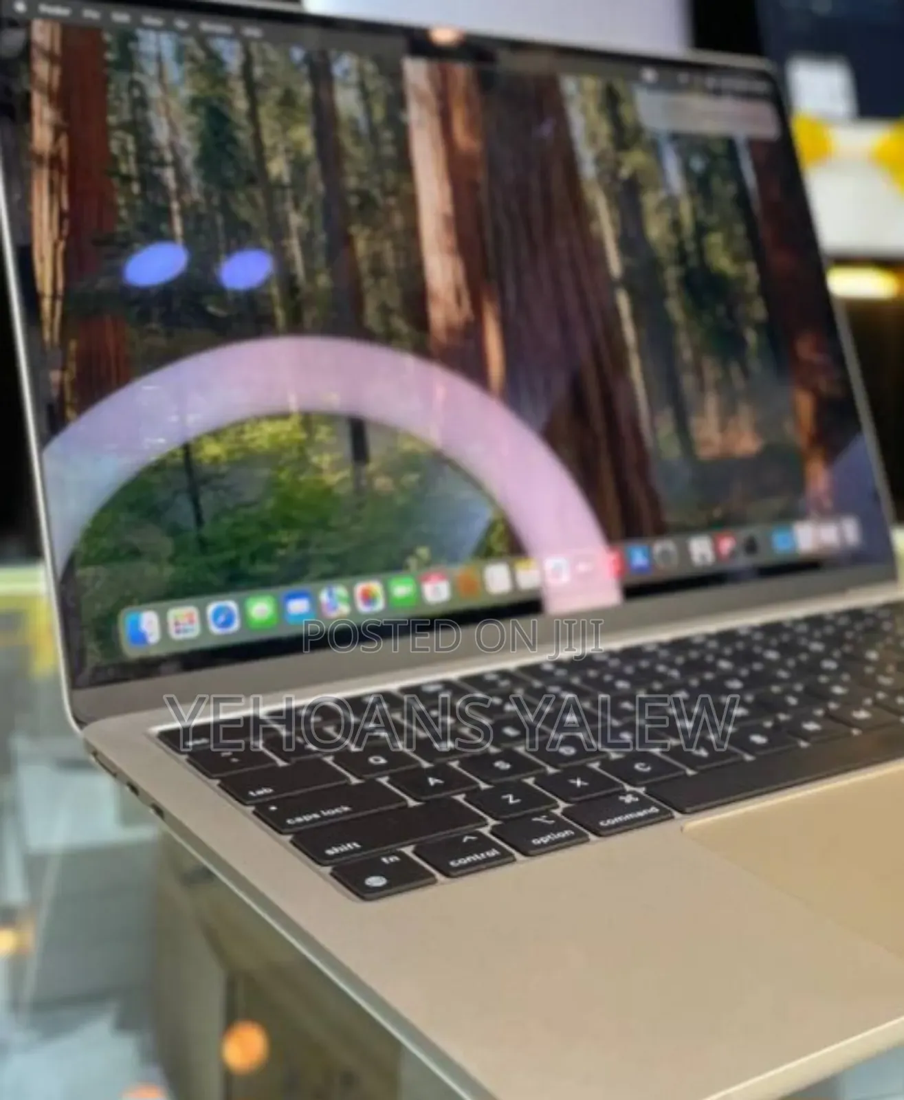 New Laptop Apple MacBook Air 2024 M3 13-inch 16GB Apple M3 SSD 512GB