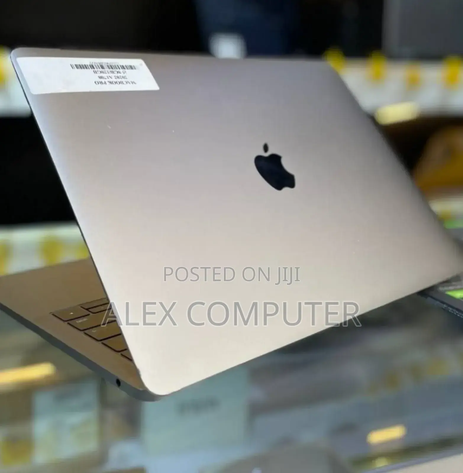 New Laptop Apple MacBook Pro 2017 8GB Intel Core I5 SSD 128GB