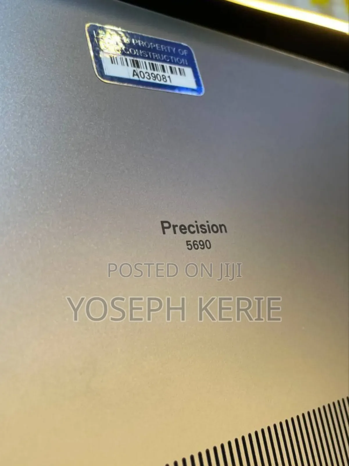 New Laptop Dell Precision 5690 32GB Intel Core Ultra 7 SSD 1T