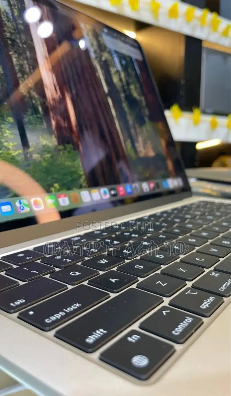 New Laptop Apple MacBook Air 2024 M3 13-Inch 16GB SSD 512GB