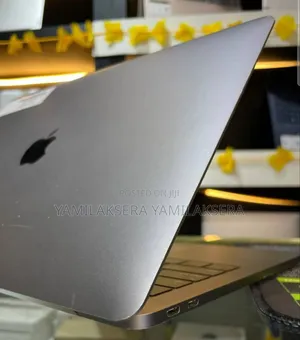 New Laptop Apple MacBook Pro 2017 8GB Intel Core i5 SSD 128GB