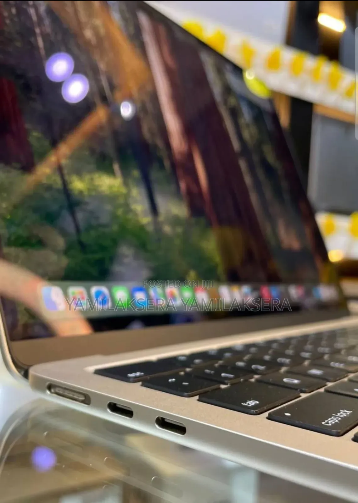 New Laptop Apple MacBook Air 2024 M3 13-inch 16GB Apple M3 SSD 512GB