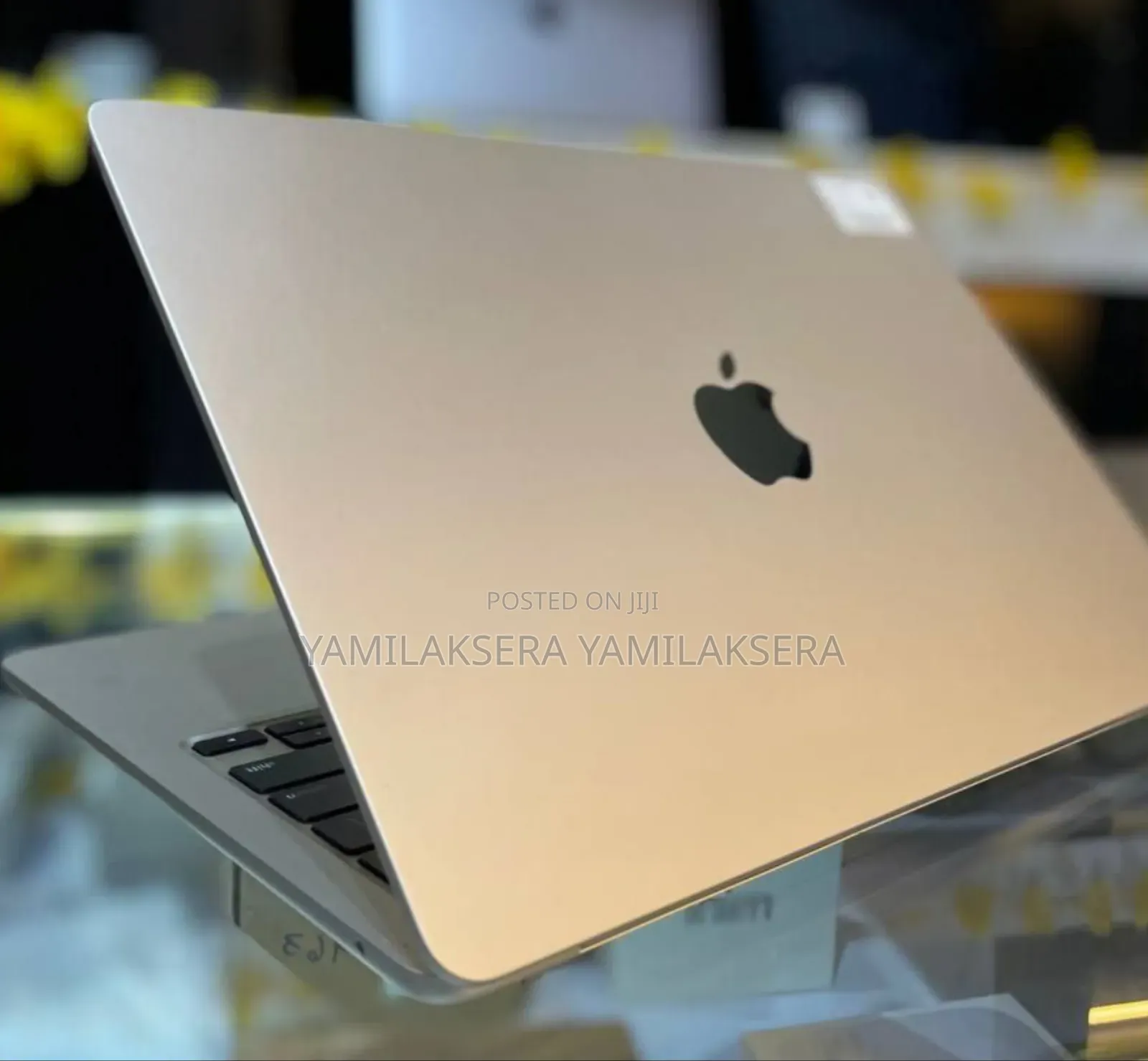 New Laptop Apple MacBook Air 2024 M3 13-inch 16GB Apple M3 SSD 512GB