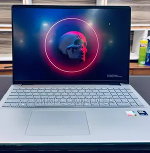 New Laptop Dell Inspiron 15 16GB Intel Core Ultra 7 SSD 1T