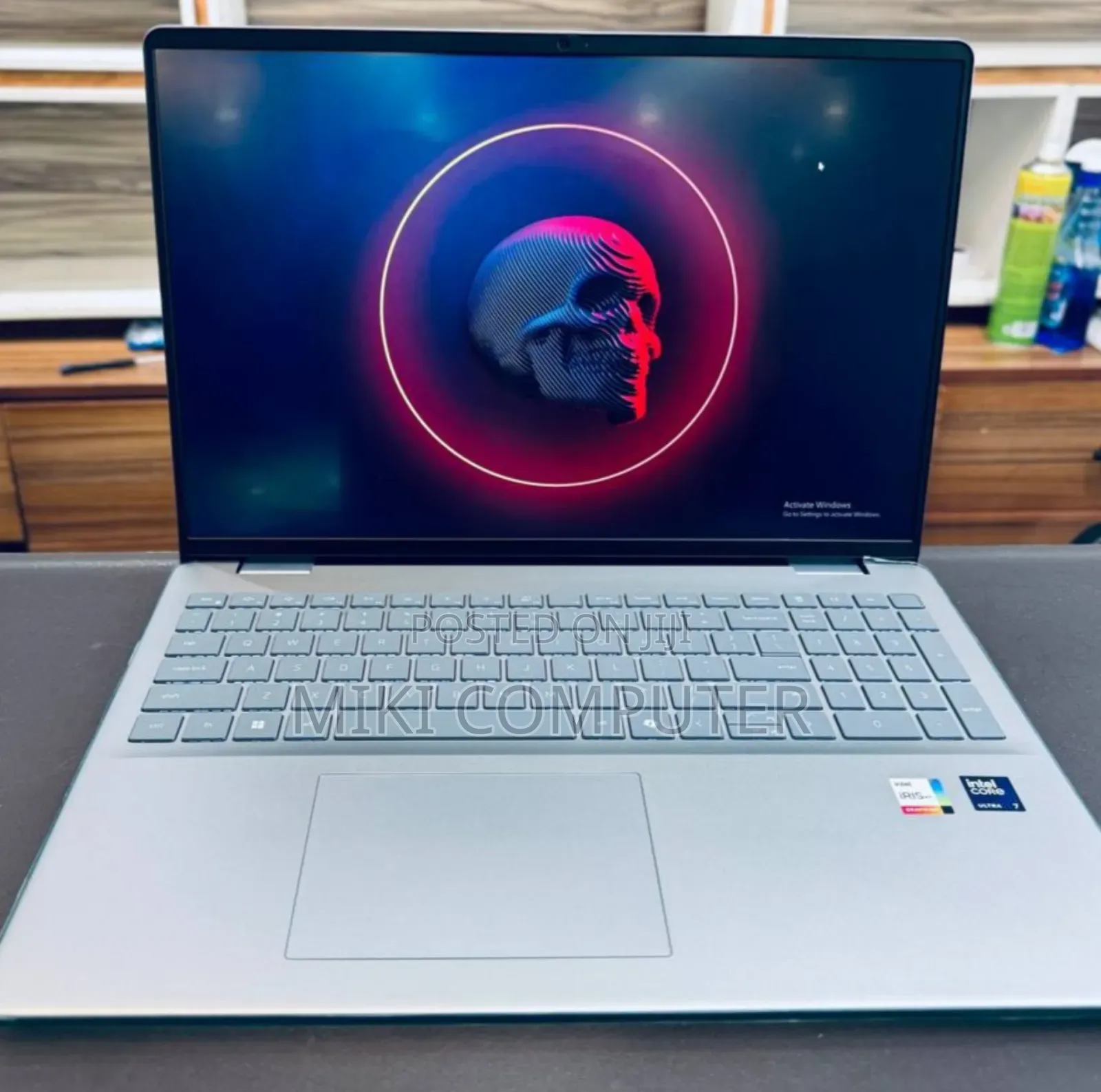 New Laptop Dell Inspiron 15 16GB Intel Core Ultra 7 SSD 1T