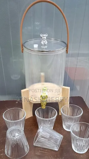 Photo - High Quality Water Dispenser With 6 Cups