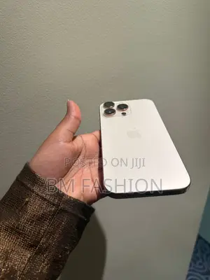 Apple iPhone 16 Pro Max 256 GB White