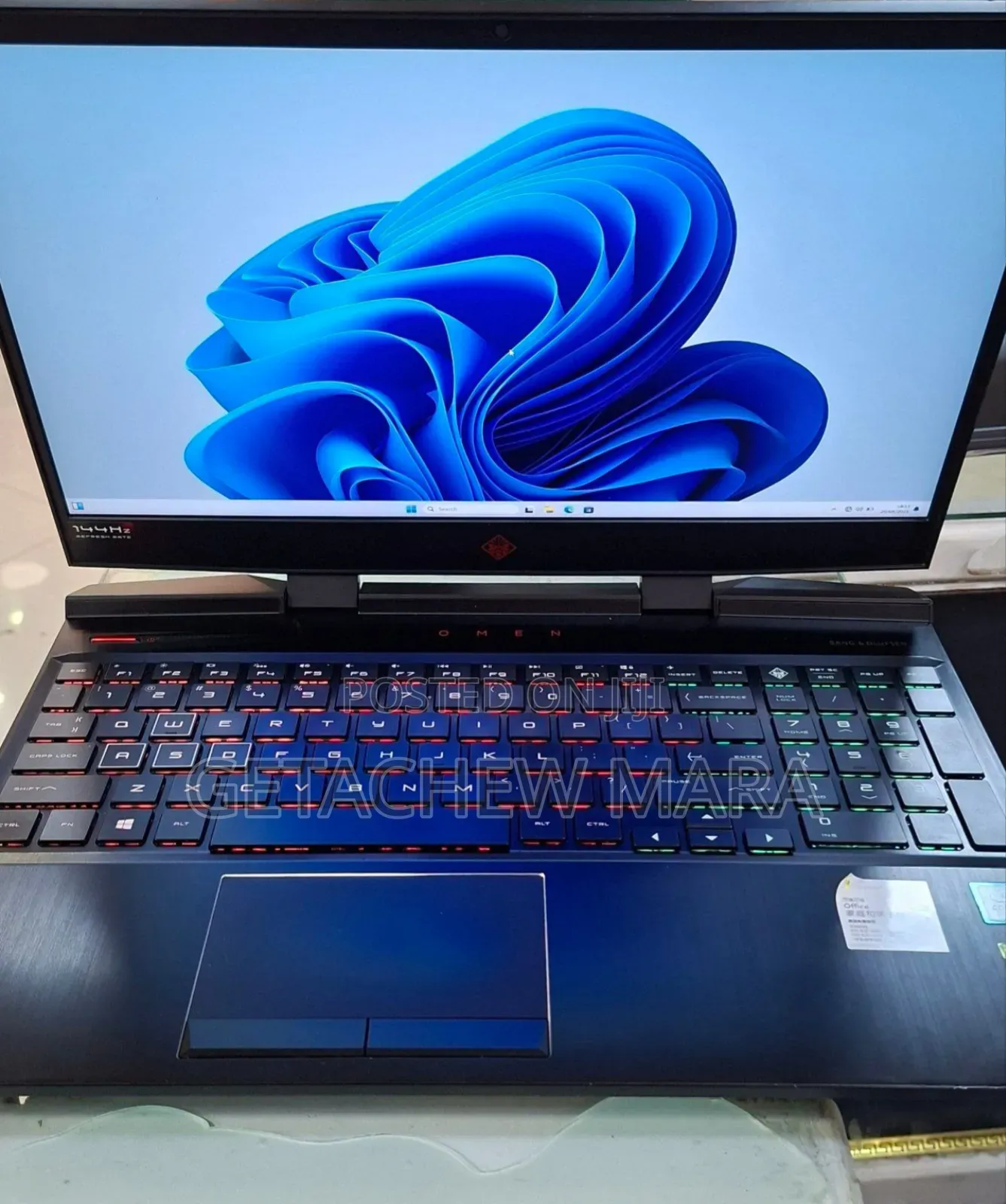 New Laptop HP Omen 15t 16GB Intel Core I7 SSD 256GB