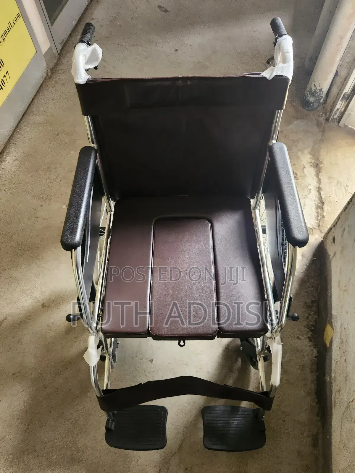 Toilet Wheelchair膊頭commode Wheelchair予傳poty Wheelchair多丸wheelchair New