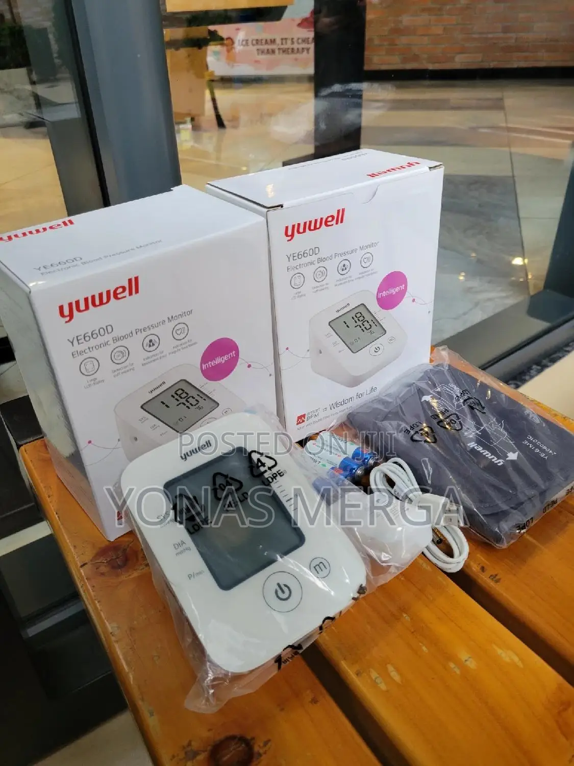 Blood Pressure Monitor瑤፬bpm Kit፵the Kit Includes a Universal Size Cuff