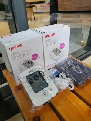 Photo - Blood Pressure Monitor瑤፬bpm Kit፵the Kit Includes a Universal Size Cuff