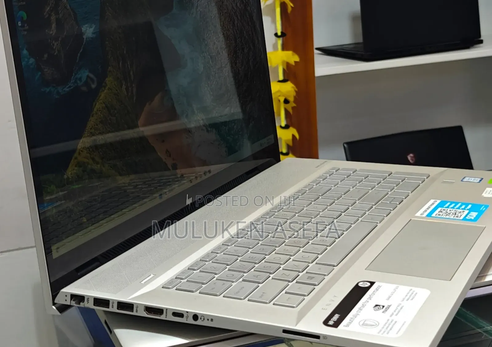 New Laptop HP Envy 17 16GB Intel Core I7 SSD 512GB