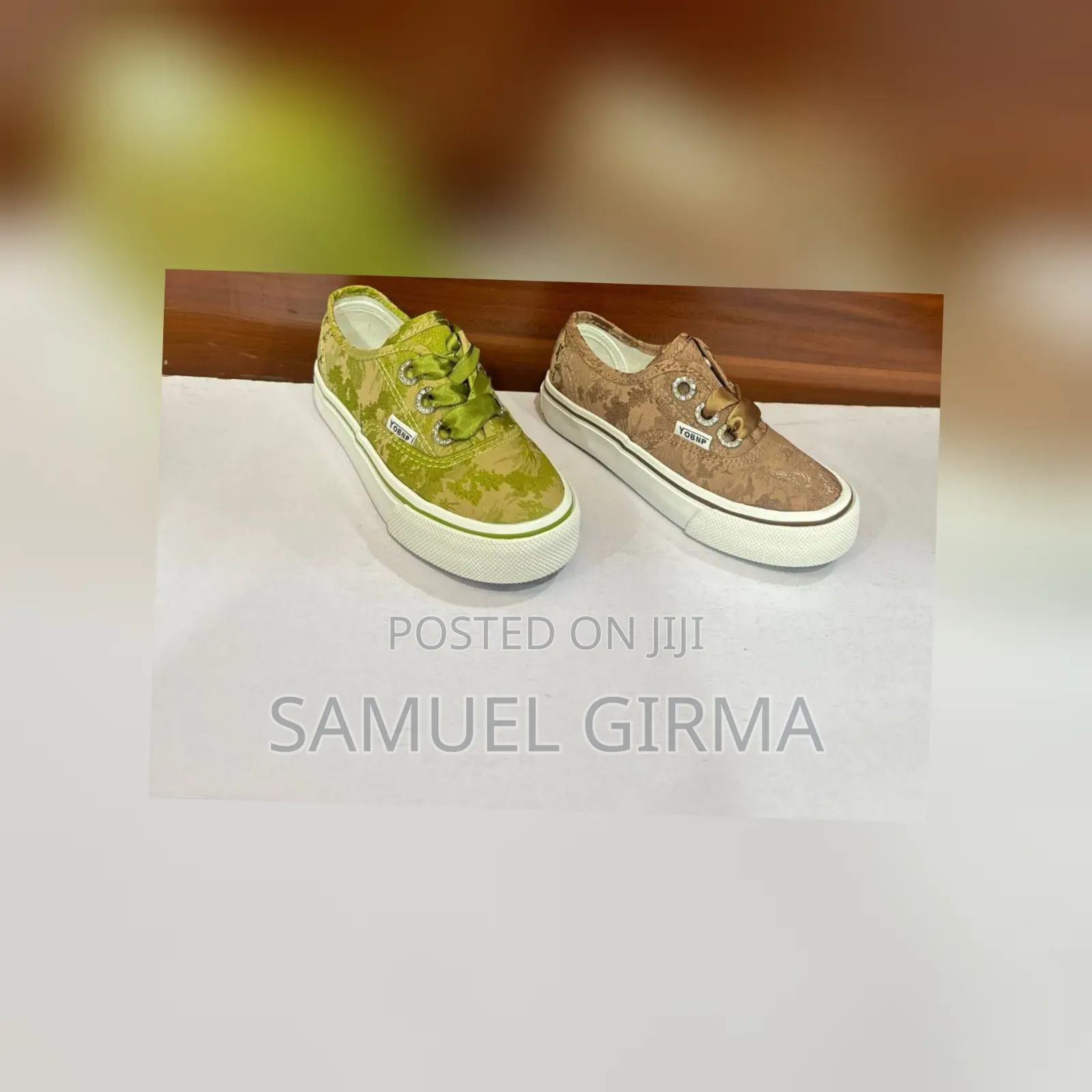 Girls Shose
Color: Hreen Brown
Size: 26-36