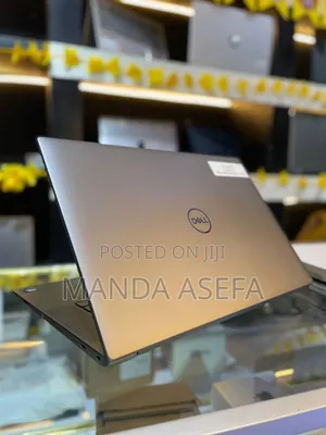 New Laptop Dell Precision 5690 32GB Intel Core Ultra 7 SSD 1T