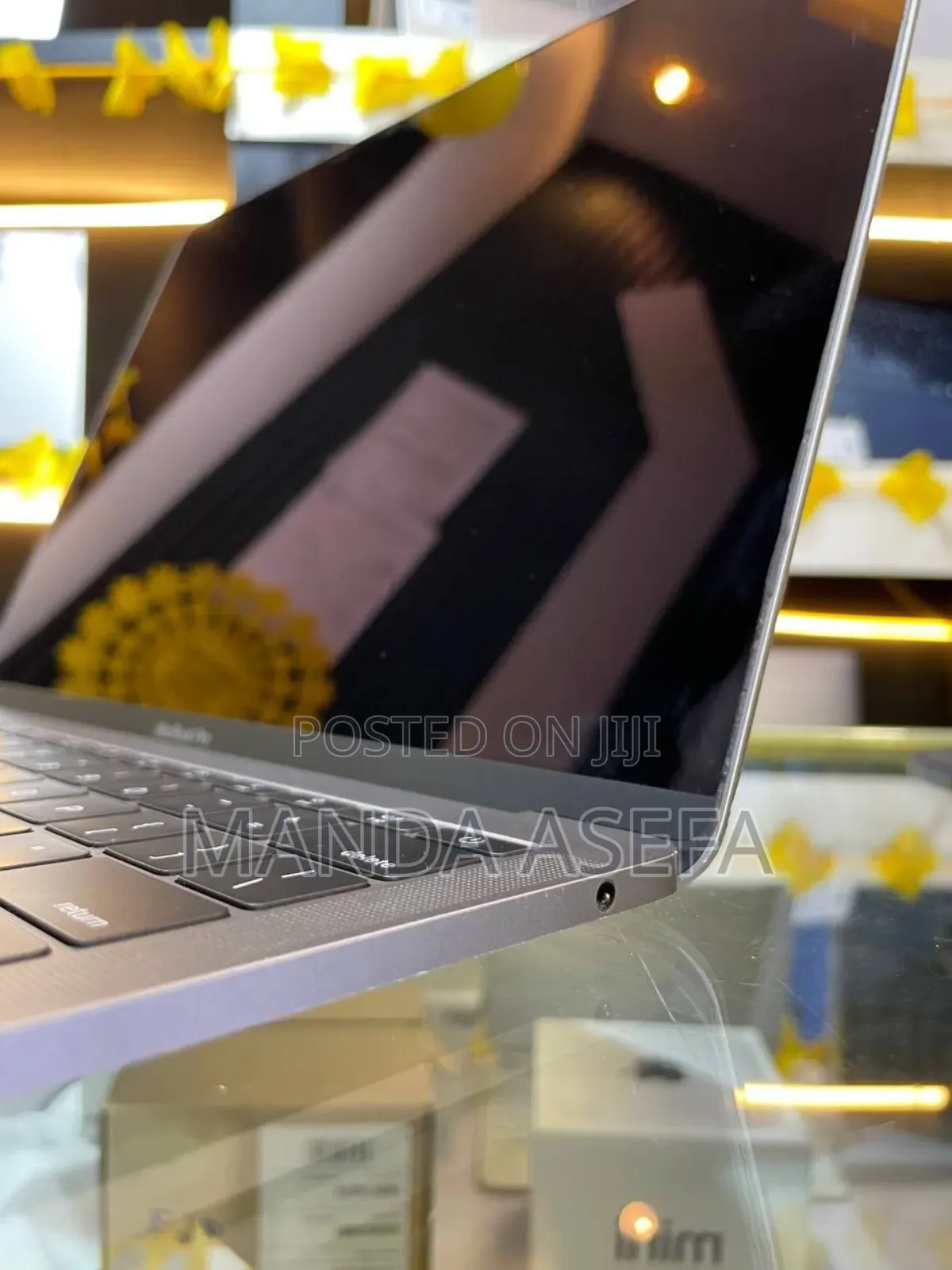 New Laptop Apple MacBook Pro 2017 8GB Intel Core I5 SSD 128GB