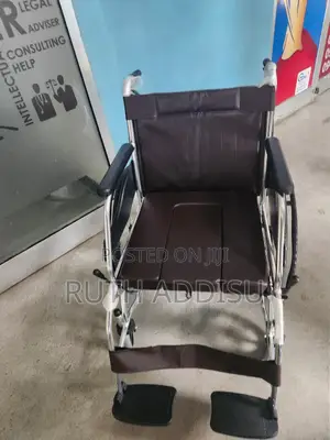 Commode Foldable Wheelchair名單heavy Duty Wheelchair予約wheelchair New