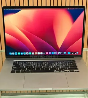 New Laptop Apple MacBook Pro 2019 16GB Intel Core I7 SSD 512GB