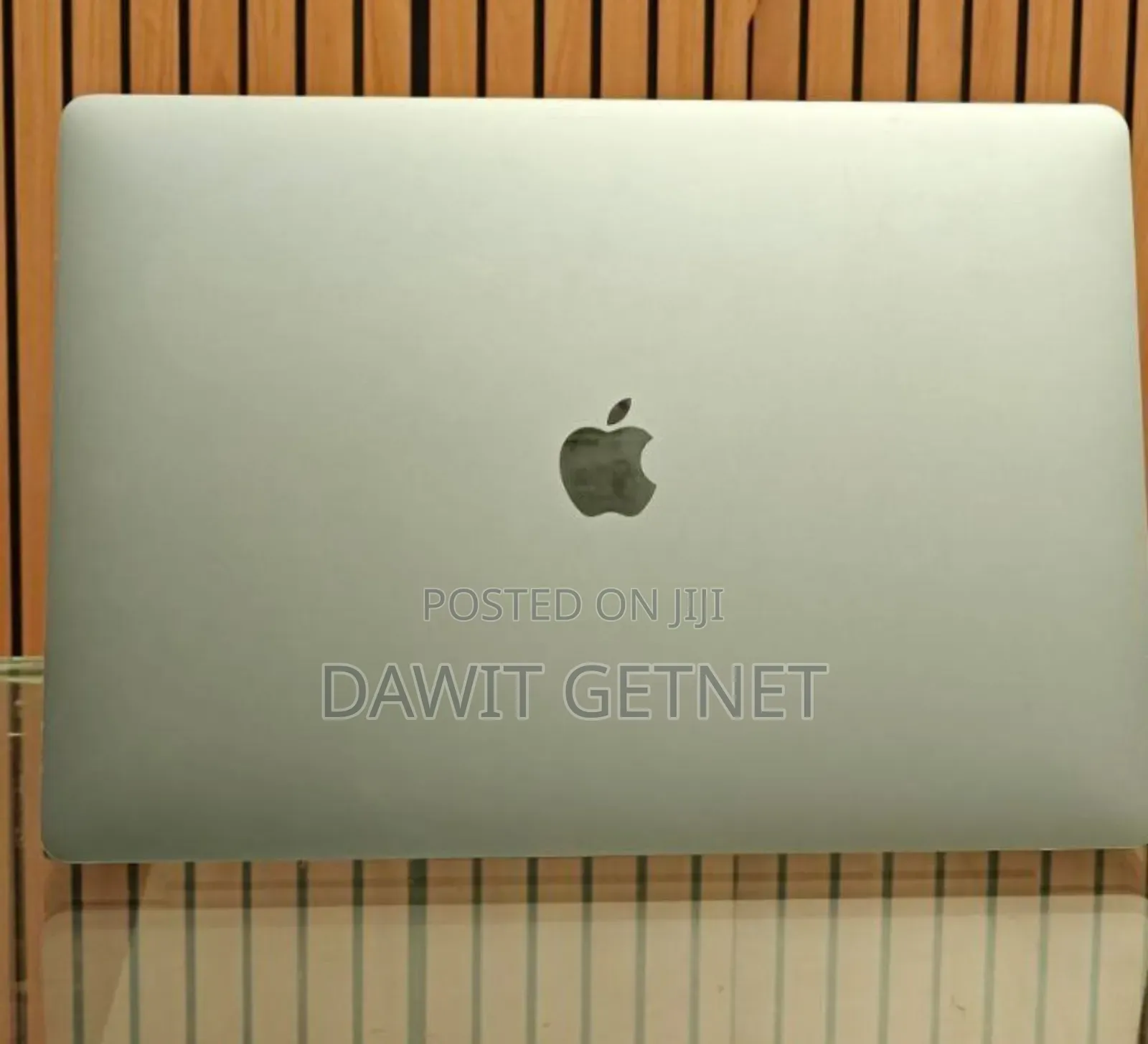 New Laptop Apple MacBook Pro 2019 16GB Intel Core I7 SSD 512GB