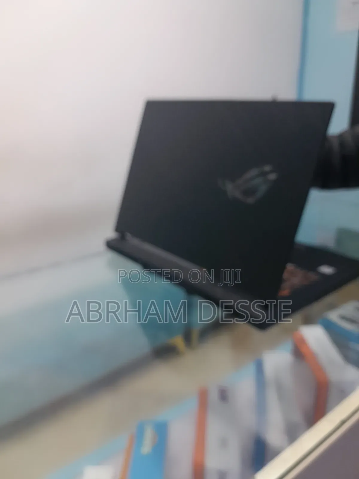 New Laptop Asus 16GB Intel Core I7 SSD 512GB