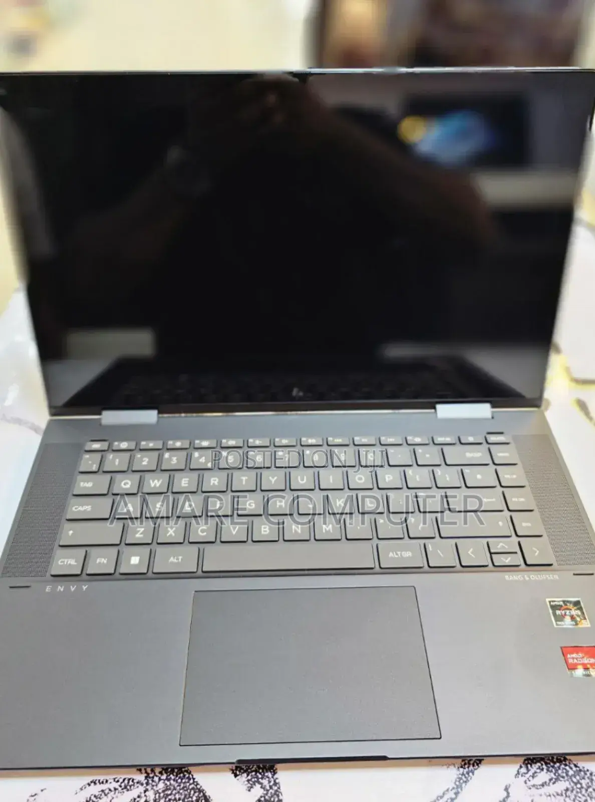 New Laptop HP 16GB AMD Ryzen 5 SSD 512GB