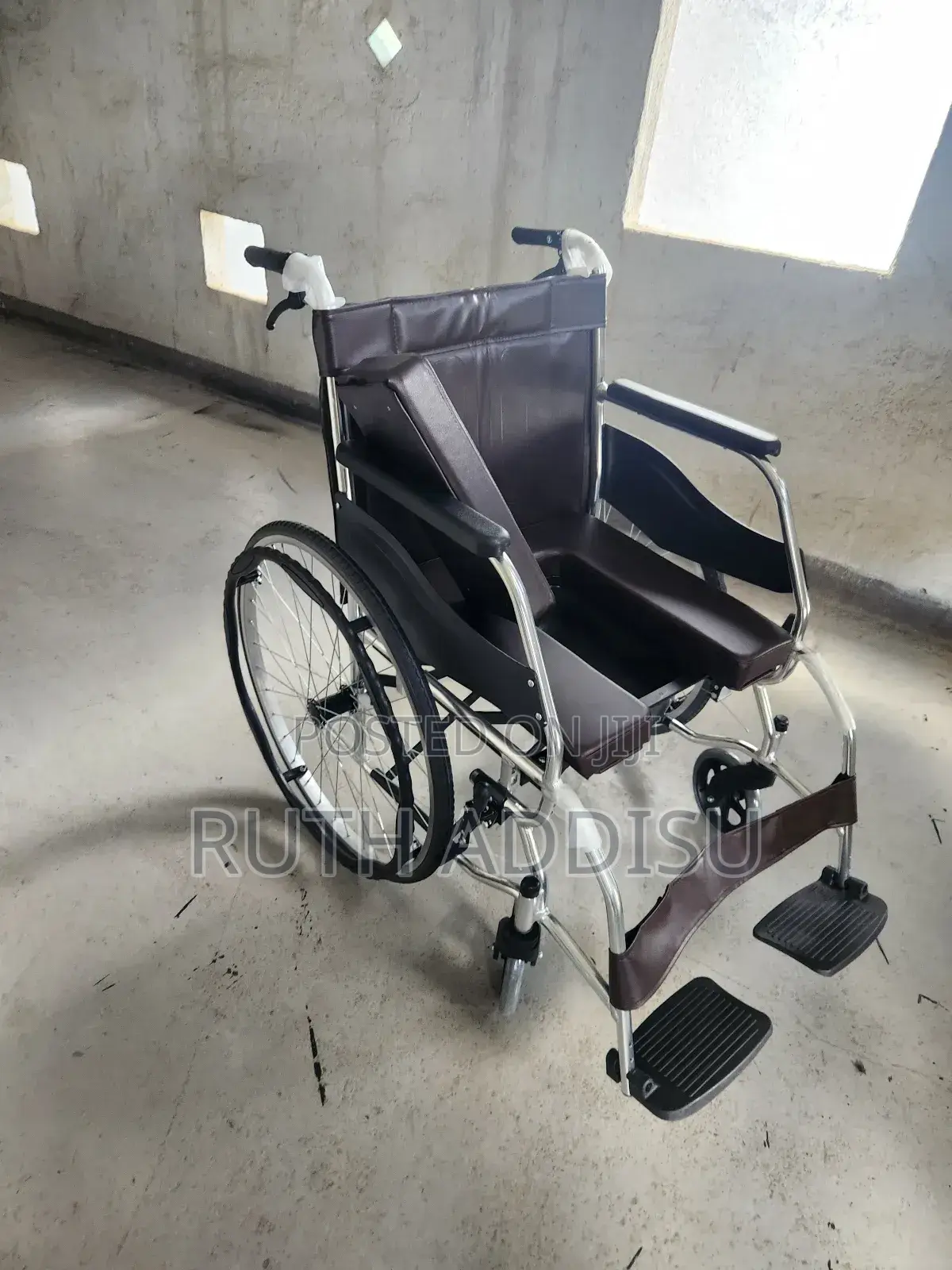 Wheelchair多年ዊልቸር ባለ ፖፖ Wheelchair庫存wheelchair𤐵我wheelchair絫的wheelchair