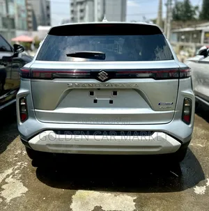 New Suzuki Vitara 2024 Silver