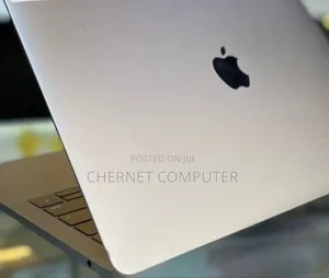 New Laptop Apple MacBook Pro 2017 8GB Intel Core I5 SSD 128GB