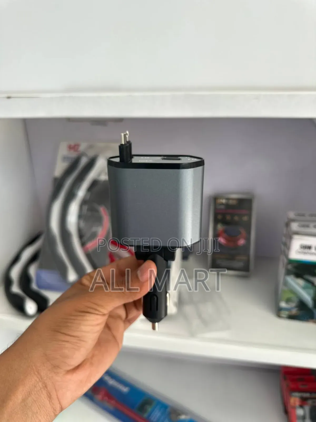 የመኪና የስልክ ቻርጀር / 4in1 Charger 
 -